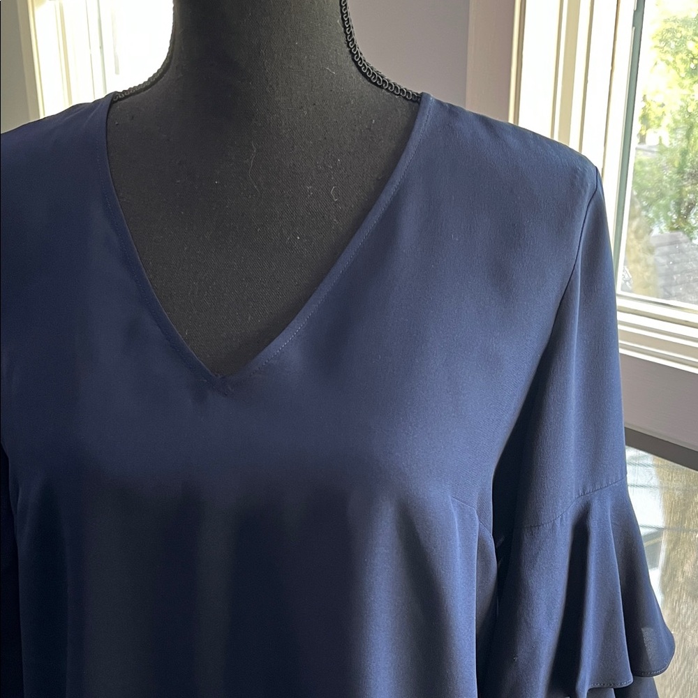 Antonio Melani Navy Blue Silky Women's Top Sz S - Picture 2 of 8